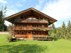 Отель Beautiful Farmhouse in Tyrol Austria with Garden  Хопфгартен-Им-Бриксенталь